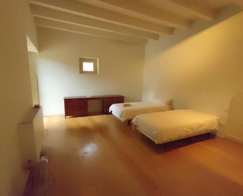Designer Home With Pool Near Beach And Village Alella Esterno foto