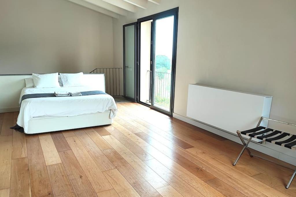 Designer Home With Pool Near Beach And Village Alella Esterno foto