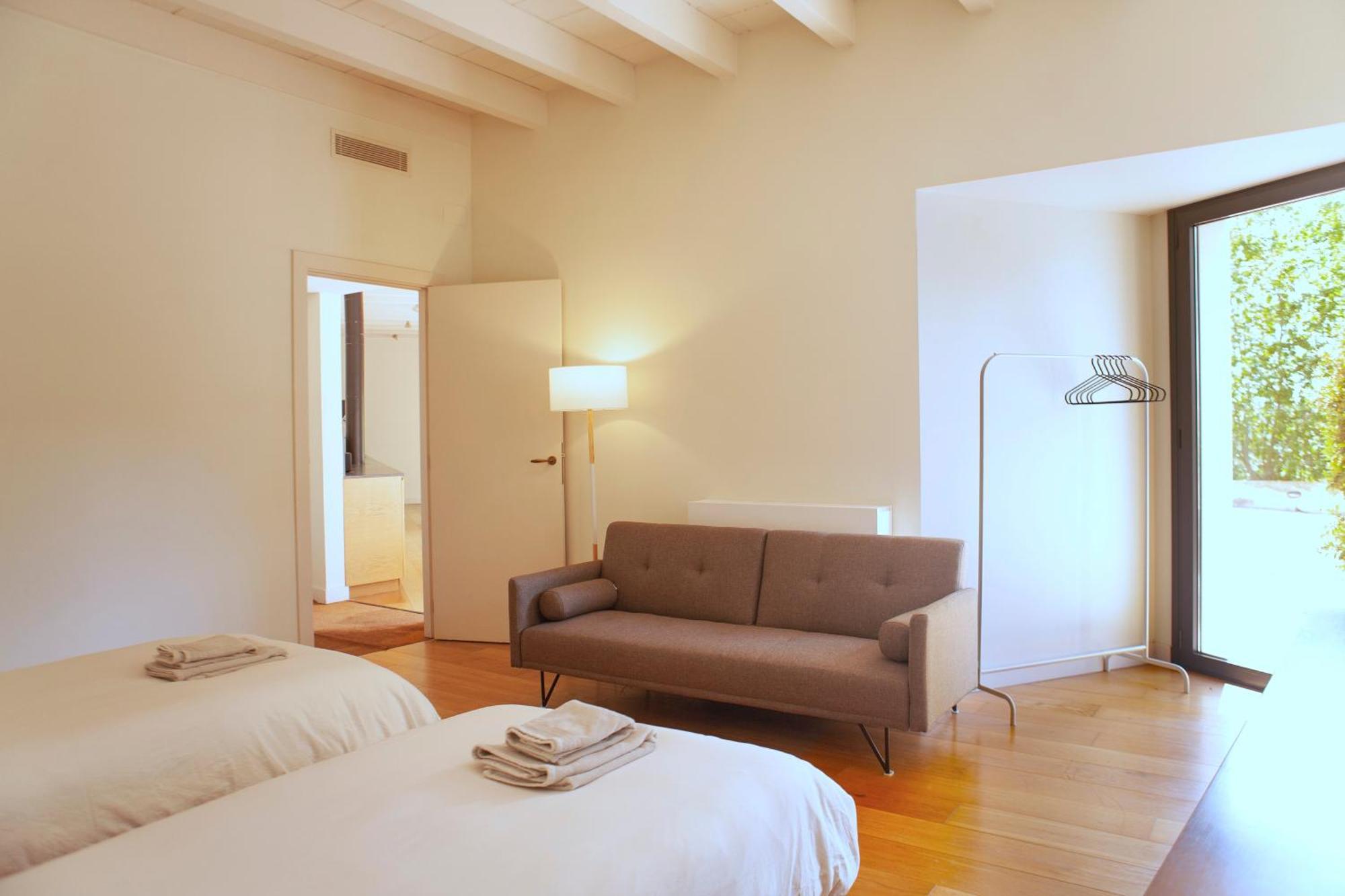 Designer Home With Pool Near Beach And Village Alella Esterno foto